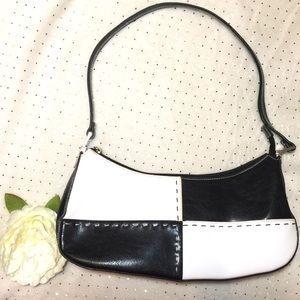 VINTAGE Black and White Leather Handbag